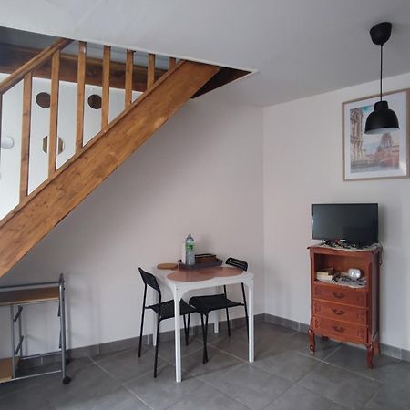 Apartamento Le Calme Bourges Exterior foto